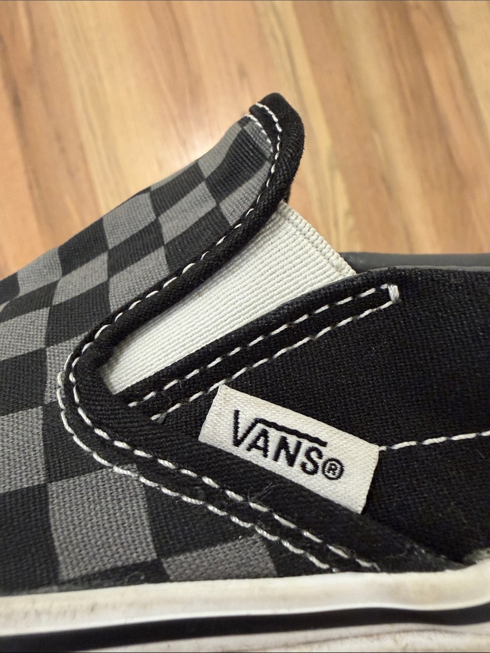 Vans Classic Slip-On Checkerboard Black Gray Canvas Skate Shoes Unisex M8.5/W10 - Picture 2 of 6